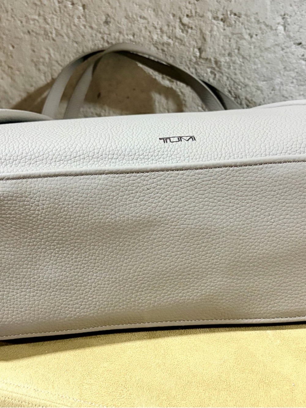 TUMI Georgica Valerie Tote Pebbled Leather in Taupe Driftwood - Picture 4 of 11